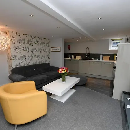 アパート - 4 Double Bedrooms -harrogate